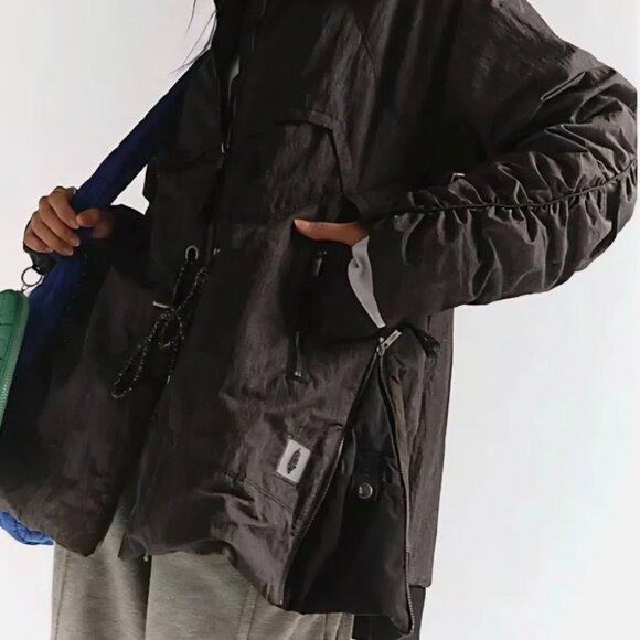 NWT $368 Free People Movement Tricked Out Trek Lightweight Puffer Jacket Grey - Picture 3 of 16